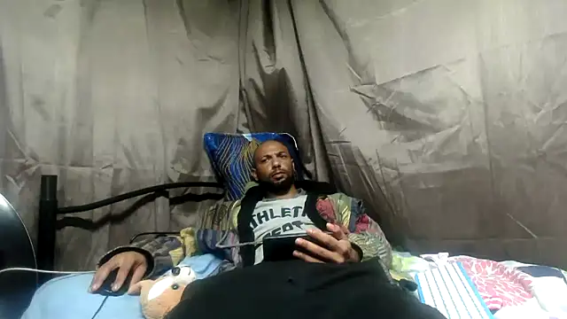 Camodick লাইভ XXX চ্যাট