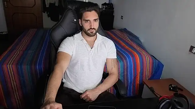 Al3xox02 – Naživo XXX chat