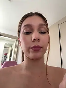 Nikii__'s Webcam Show