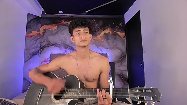 MaxiimoRomano_ Live XXX Chat