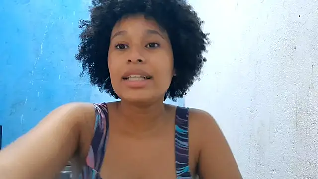 Онлайн чат XXX MadelynStamant