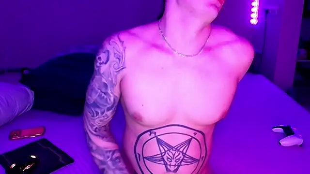 Вебкам-шоу baphomet_from_ice