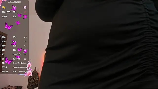 nashi_ra's Live XXX Chat