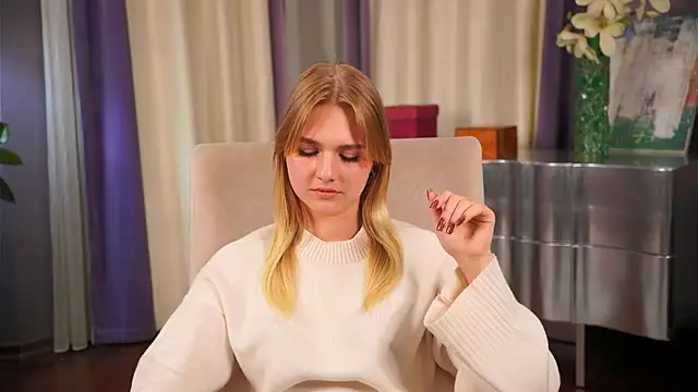 HalleyChong – Naživo XXX chat