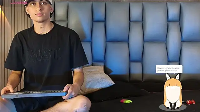 Pokazy przed kamerką – mohamed_malik