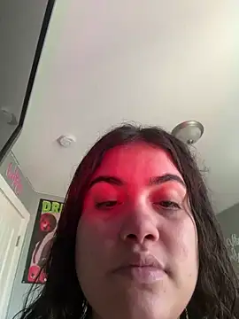 Pokazy przed kamerką – Islandmamita