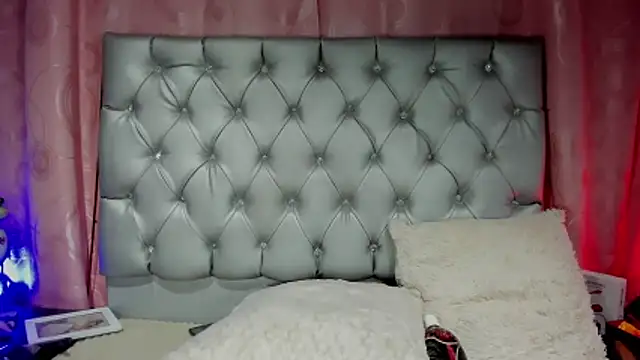 แชท XXX สดของ zoe_tamara