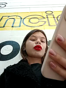 XXX chat uživo modela _Isabella-7