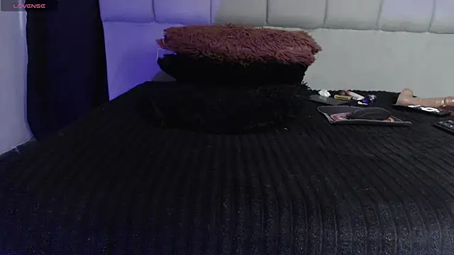 charlotte_brawn's Live XXX Chat