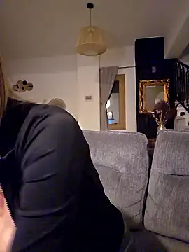 MissMialicious webcam show