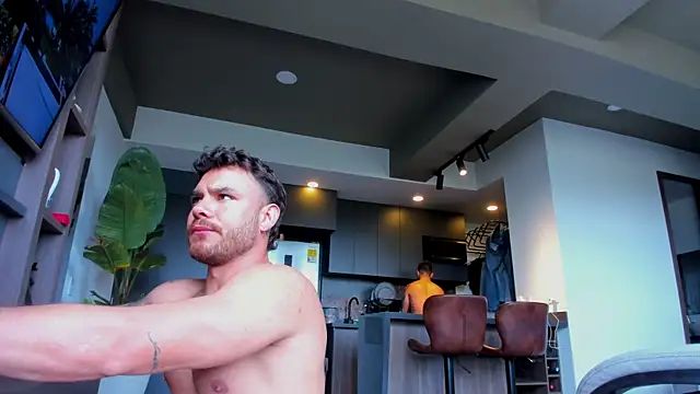 Maximo_Marcelo Adlı Modelin Canlı XXX Sohbeti