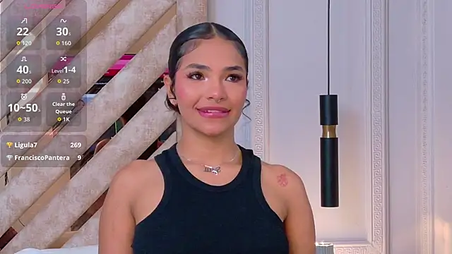 Scarlett-Banner's Live XXX Chat