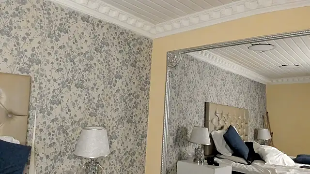 DannTaylor 现场XXX聊天