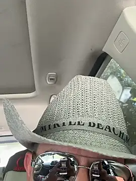 BigDawgzbite69: вебкам-шоу