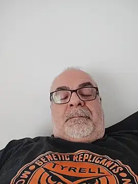 Chat +18 de Satiro_Sevilla ao vivo