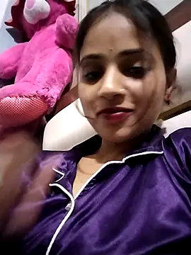 Naina11100 élő XXX-chatje