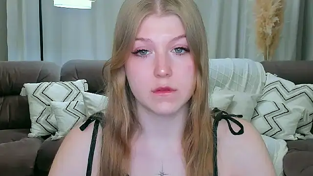 Stella_Light Chat XXX in diretta