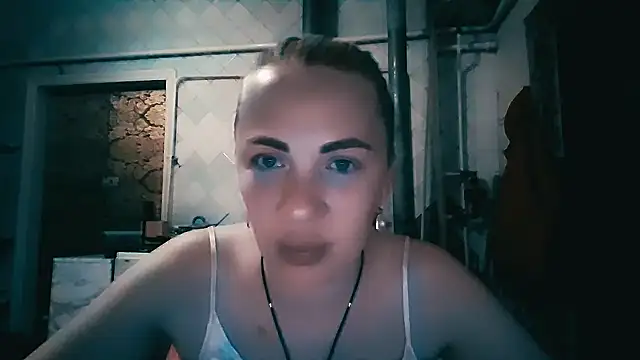 EmmaCat_: απευθείας συνομιλία ΧΧΧ