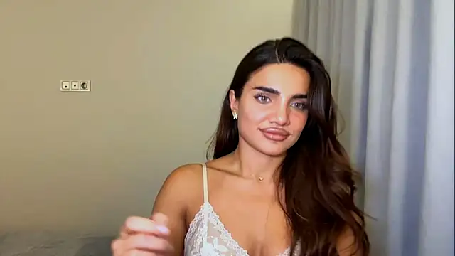 Chat +18 de MelindaReny ao vivo