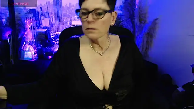 ninarandmann 라이브 XXX 채팅