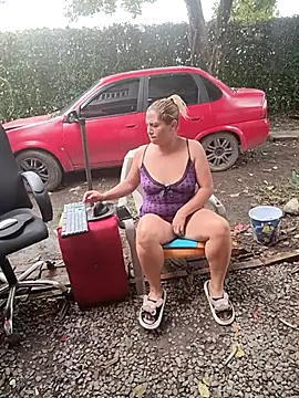 hotandfierylatinos2023のウェブカメラショー