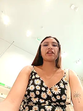 Czat XXX na żywo – Leticia_Hinkley_