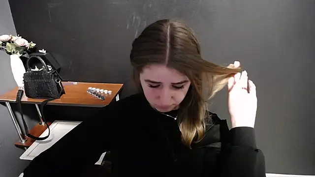 Chat +18 de Sunny_siren ao vivo