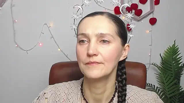 Chat +18 de TayaFinch ao vivo