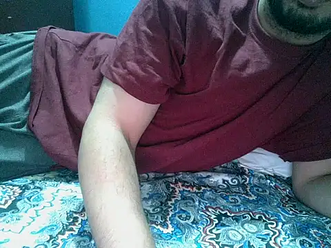 Precumboner webkamerás műsora