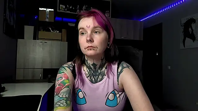 Czat XXX na żywo – HighelikeGirl