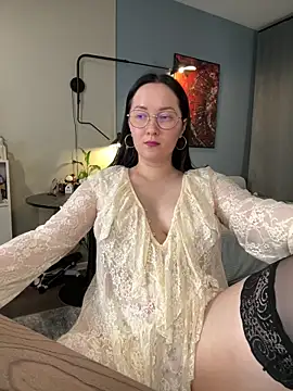 Kiss_My_Body Live XXX-Chat