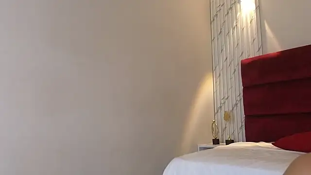 KarolVIPXXX's Live XXX Chat