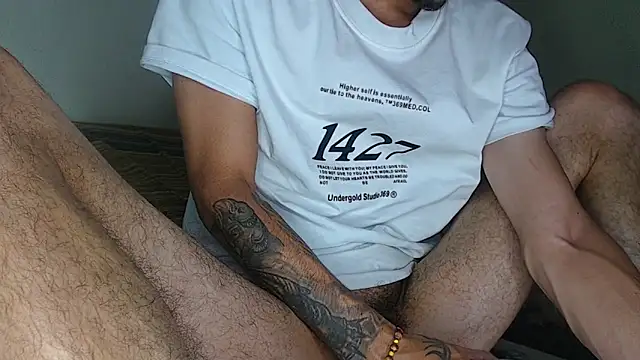 عرض كام Clouer_glow16