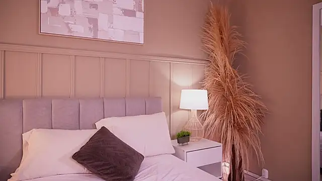 Chat XXX Live curvyliciousss