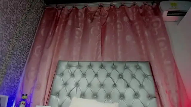 zoe_tamara Live XXX-chat