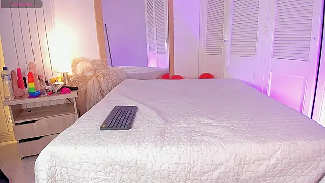 ALICESANDOVAL's Webcam Show