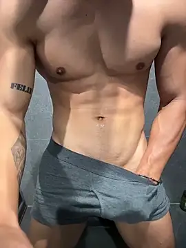 gooodboiii Adlı Modelin Canlı XXX Sohbeti