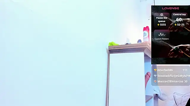 VALERIAQUEENTS__のライブXXXチャット