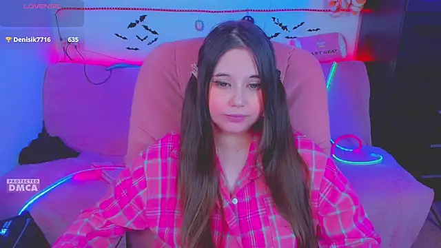 Lolisuccub live XXX chat