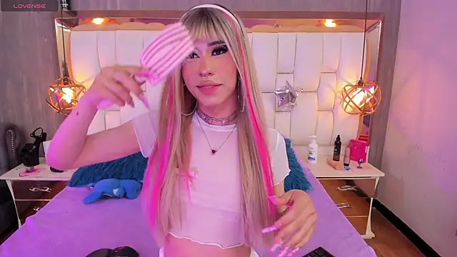 Foxxy_Doll's Live XXX Chat