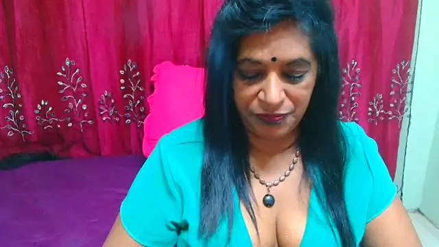 INDIANFUSION live XXX chat