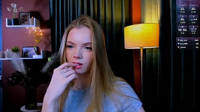 XXX chat uživo modela maddy_moah