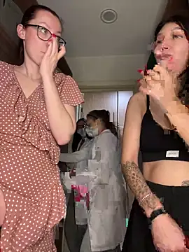 Chatroom XXX en direct de RussianGirls_