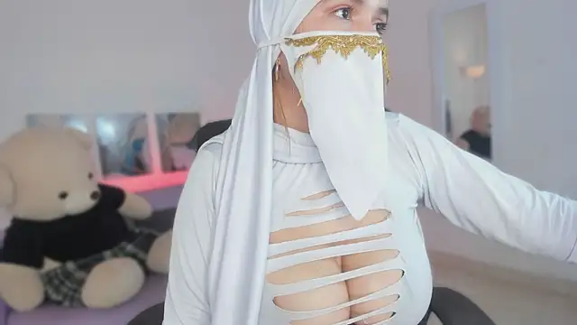 salma_isawwii élő XXX-chatje