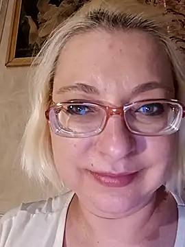 Chat XXX Live VikaKing