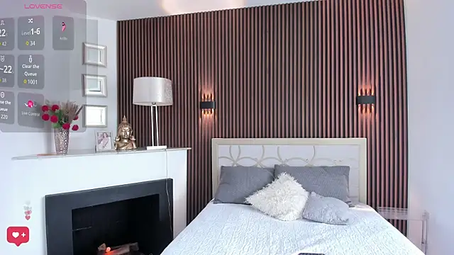 paulys_ Adlı Modelin Canlı XXX Sohbeti