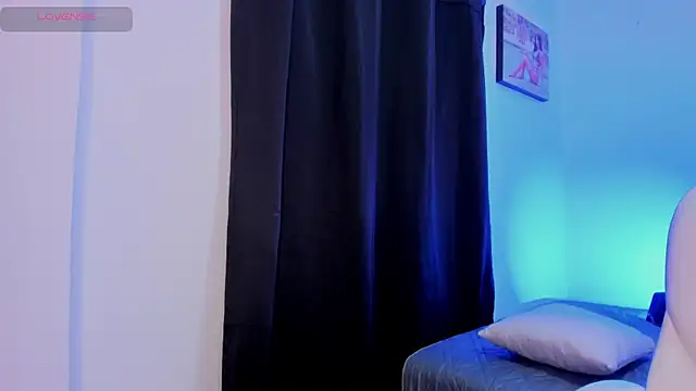 دردشة SelenaStonne الجنسية المباشرة