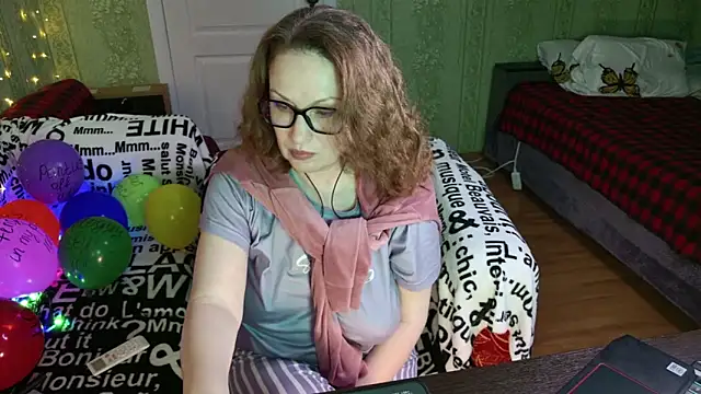 Živý XXX chat MarleneDietrich