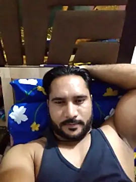 Yourhoney99 Show Webcam