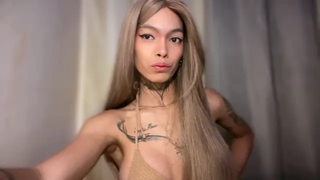 Tsumugi_kagura Webcam show